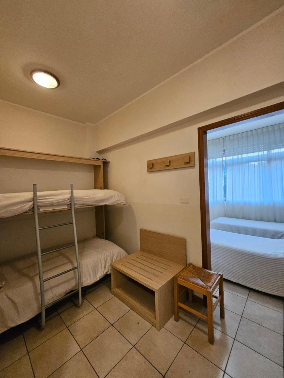 Albergo Nyers Перуджа Экстерьер фото